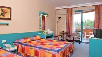 Angel Beach Hotel Tosmur Екстер'єр фото